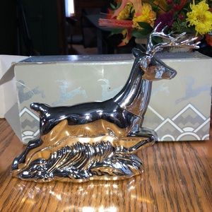 Avon wilderness classic sweet honesty cologne